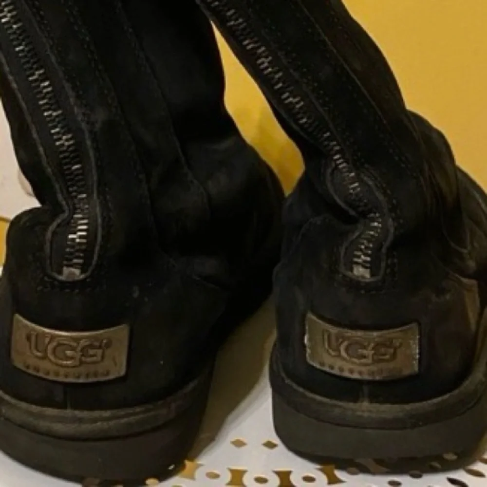 UGG Australia Classic Tall Black Suede Shearling Winter Boots Womens 8